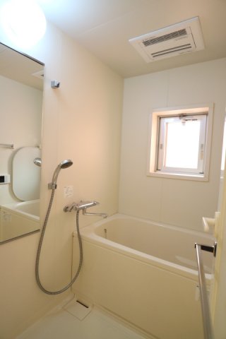 プラウドフラット神楽坂203号室 お風呂