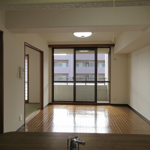 サーパス茅ヶ崎第２ リビングダイニング