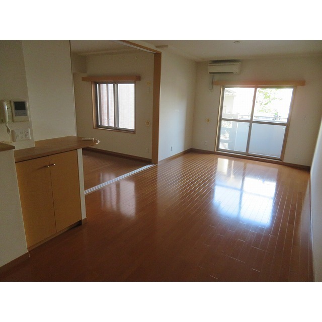 ロイヤルヒルズ浦和 LDK