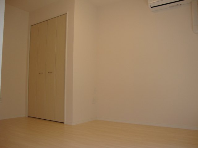 Ｓｈｕｎａ台町 室内