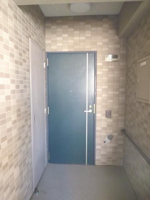 ラ・ヴェルデ まいばすけっと横浜不老町2丁目店