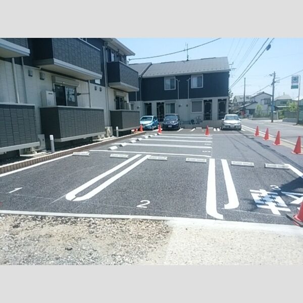 SUN　WEST 駐車場