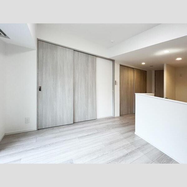 S-RESIDENCE浅草clarity 玄関