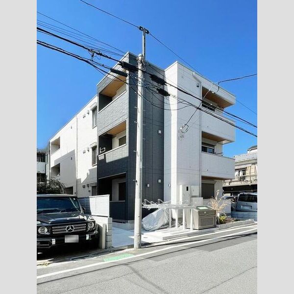 アヴァンス東日暮里202号室 建物外観