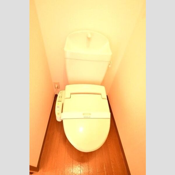 プリマベーラ・ユカ　A 温水洗浄暖房便座