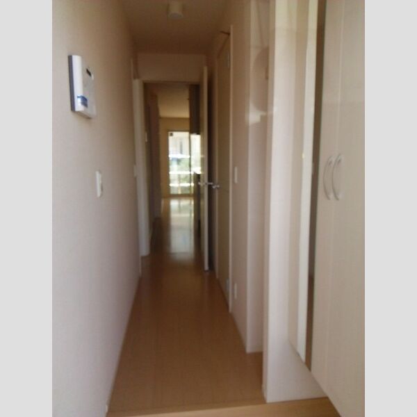 ラ プリマ さくら坂 玄関