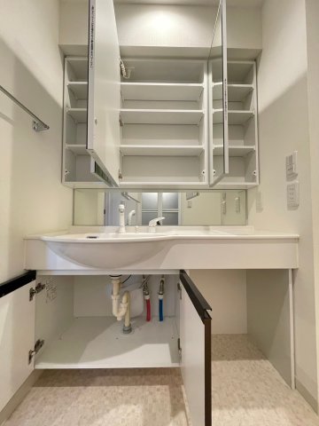 シャルム亀戸 収納