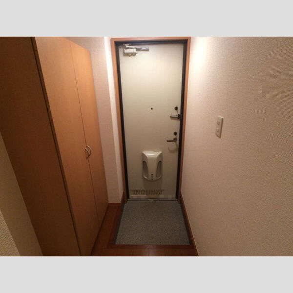 ダイワハウス105号室 玄関
