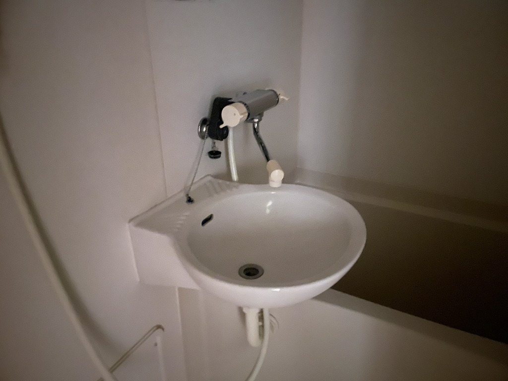 レオパレスクレールニトナ206号室 内観