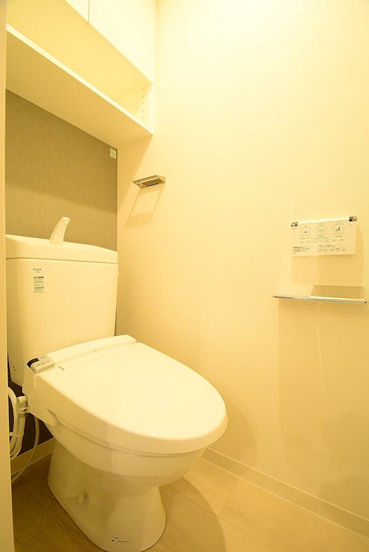 ステージファースト上野松が谷アジールコート ※カラータイプ異なります。