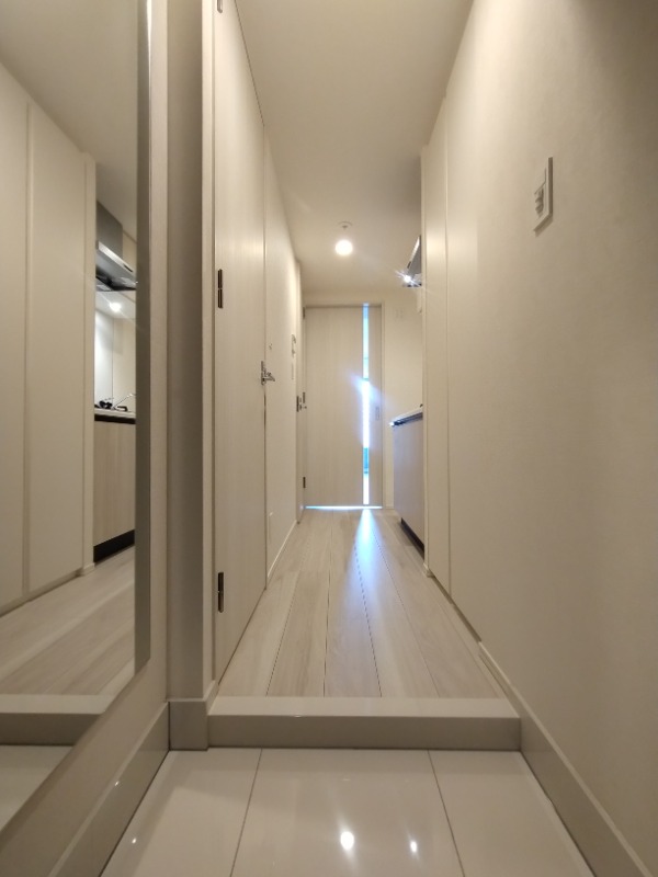 クレイシアIDZ上野2階 玄関