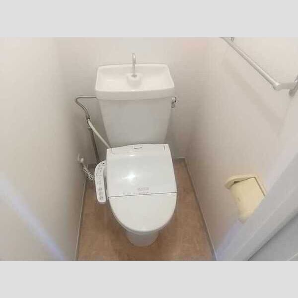 フォレストヴィラ北斗 トイレ