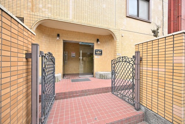 スカイコート荻窪Ⅱ401号室 エントランス