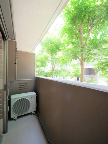 PREMIUM CUBE G 三軒茶屋 内観