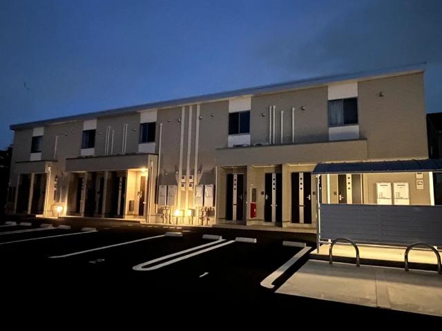 コーポ椛（モミジ） 外観写真（夜）