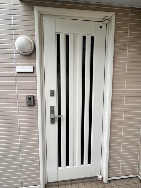 池永ハイツB号室 玄関