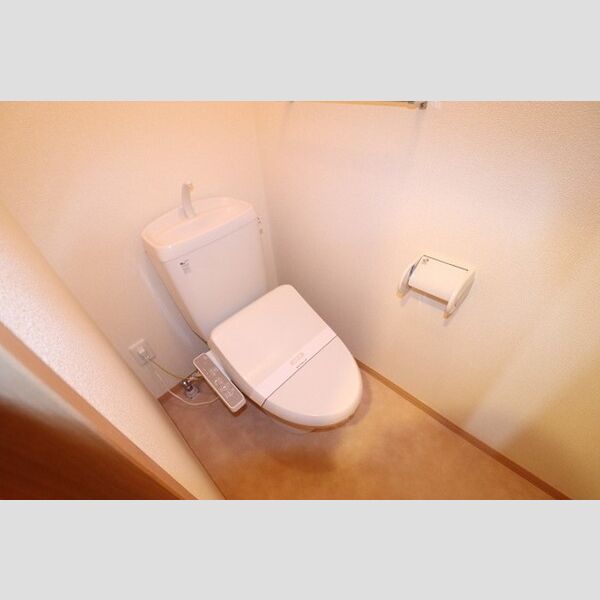 サンパティーク トイレ　温水洗浄暖房便座