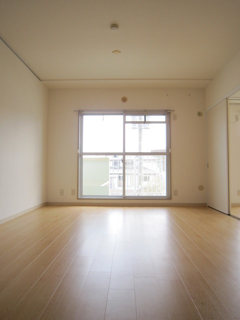 リバーサンド0203号室 現況優先