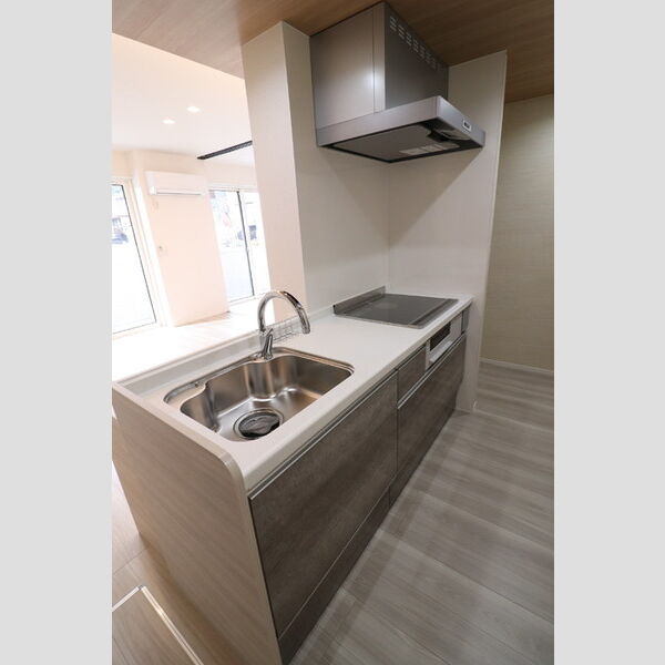 マルシェル館浦和美園103号室 システムキッチン