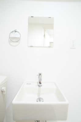 FERIO三ツ沢1階 洗面