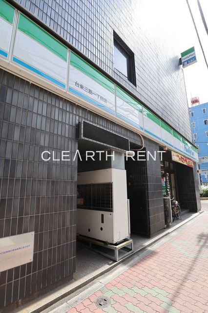 コンシェリア御徒町 【コンビニエンスストア】ファミリーマート 台東三筋一丁目店まで59ｍ