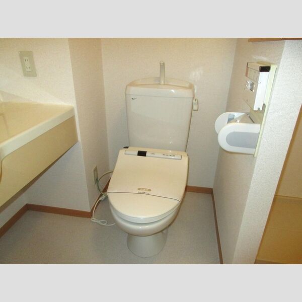 モナリエ春日　Ⅰ・ⅡⅠ202号室 トイレ