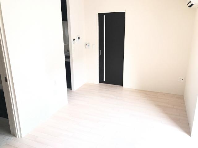 グリーンパーシモン102号室 室内