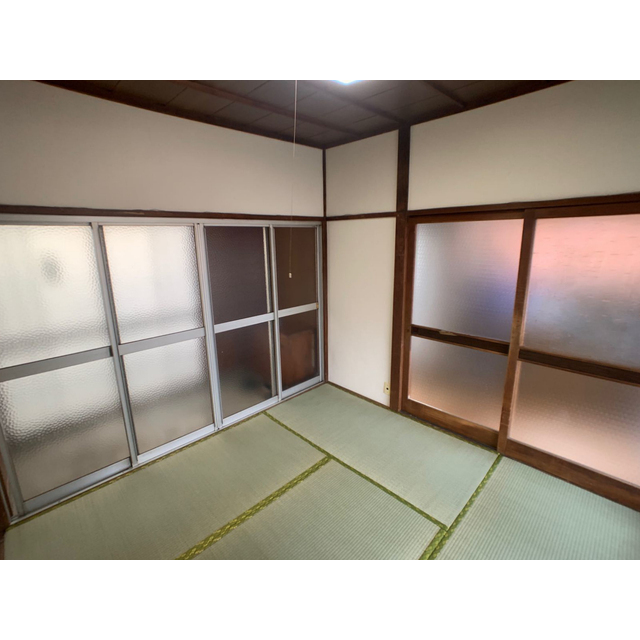 プラウ鳩ヶ谷206号室 リビング