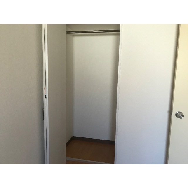 ヒルトップ港南台101号室 同建物別部屋の参考画像