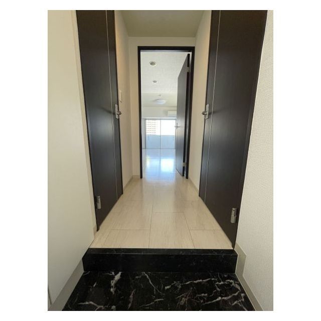 ルクレ池袋0802号室 同建物別部屋の参考画像