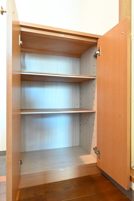 カテリーナ馬込 靴入