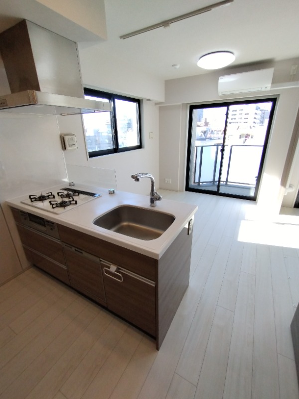 ヴァースクレイシア三鷹 リビング