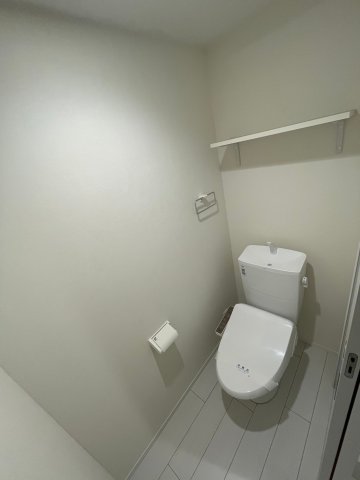 ハウス亀戸401号室 トイレ