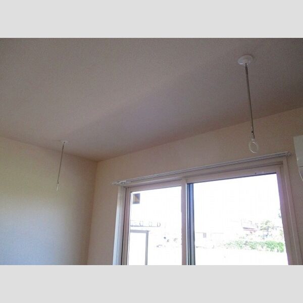 ラ・メール長須賀107号室 室内物干し