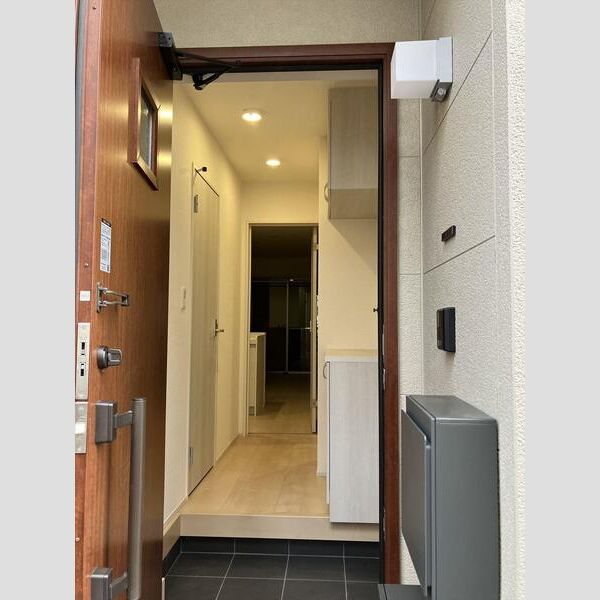 リーブルファイン柏高田1階 玄関