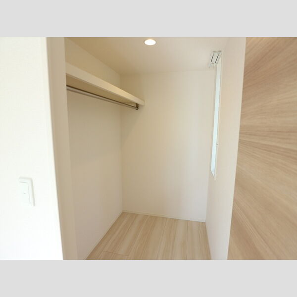 ボン マロン201号室 クローゼット