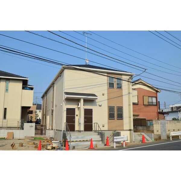 パインツリー 外観