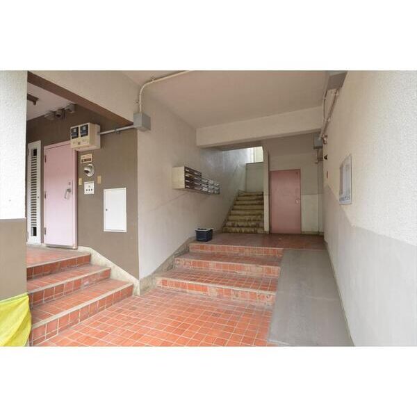 桜ヶ丘ハイム207号室 エントランス