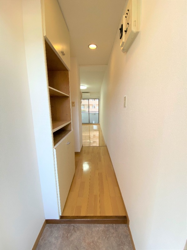 ビアメゾン・マミ常盤台 玄関