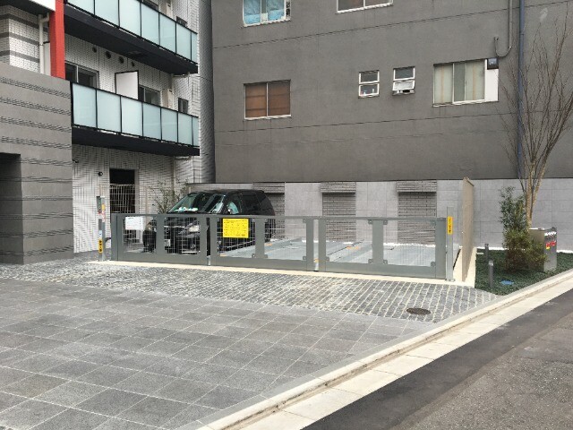 エル・グランジュテ川崎 駐車場