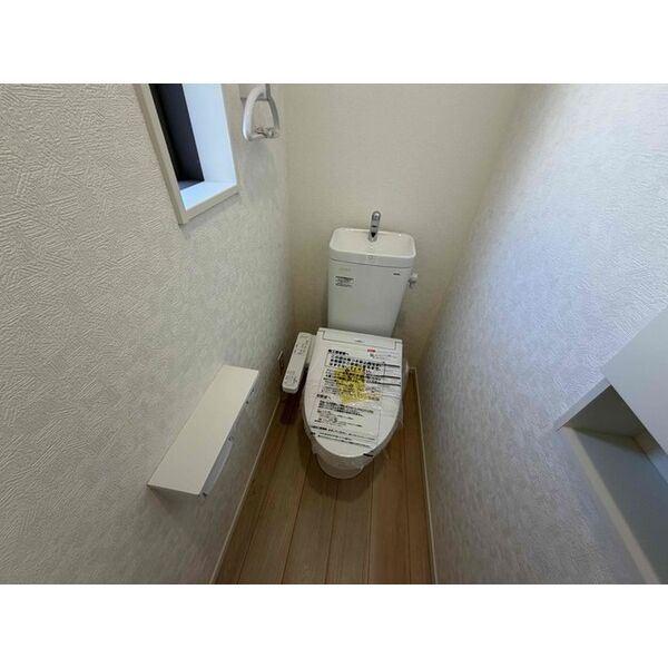 クレイドルガーデン江戸川区大杉　第12　2号棟 トイレ