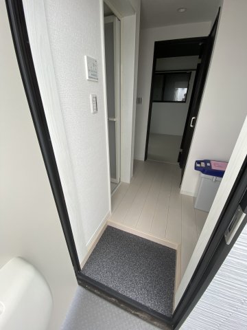 Beach Lagoon杉田 玄関