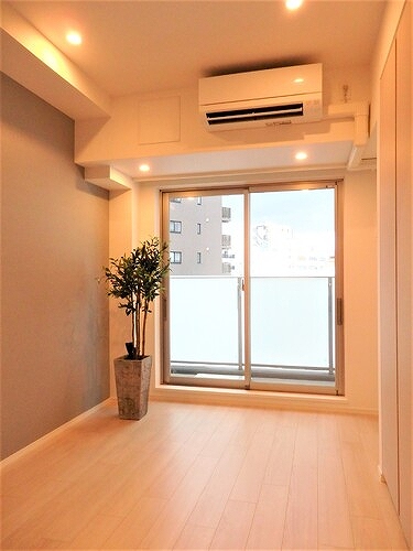 Brun Pilier日本橋 ※モデルルームのため家具は撤去となります