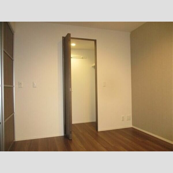 CLASSEUM都賀101号室 洋室