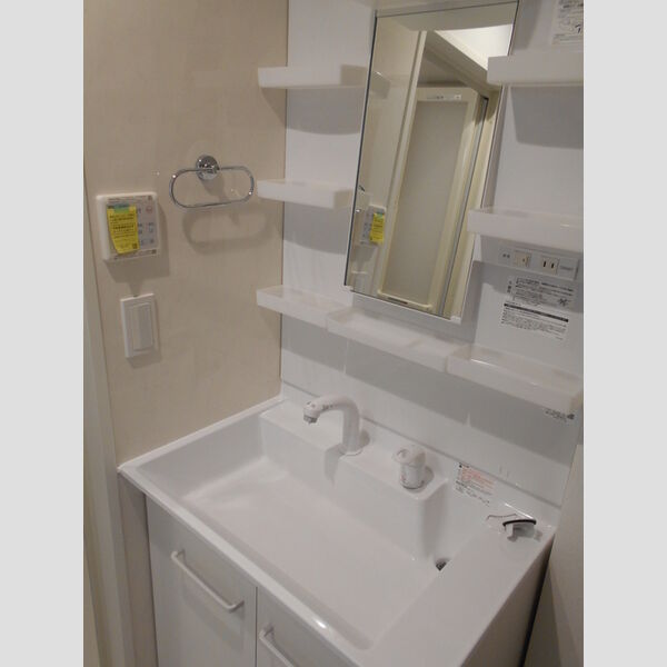 SINCERE東大宮(サンセールヒガシオオミヤ) 洗髪洗面化粧台