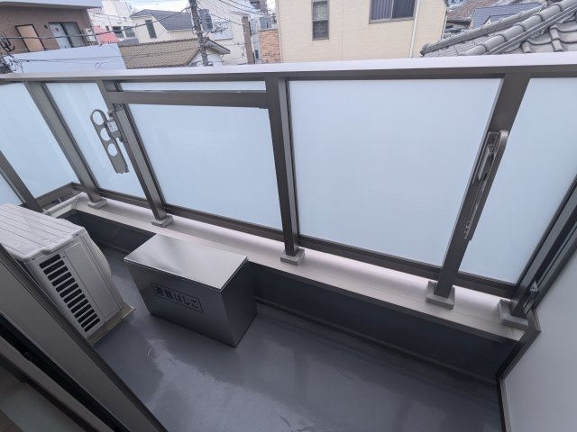 ラグゼフラット東六郷0201号室 バルコニー