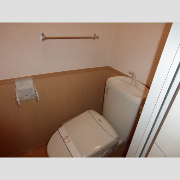 リビングタウン鍵山　A302号室 温水洗浄暖房便座