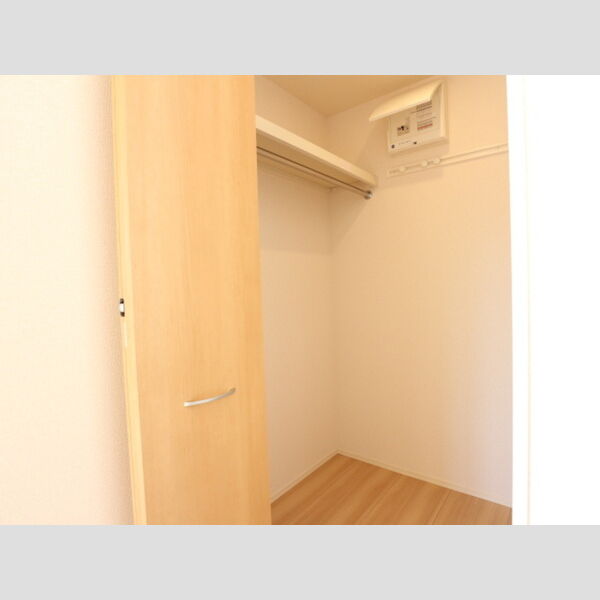 コンフォート プラス・T203号室 収納