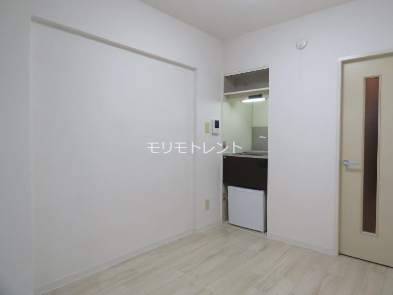 クレッセント三軒茶屋地下1階 室内参考写真（101号室）