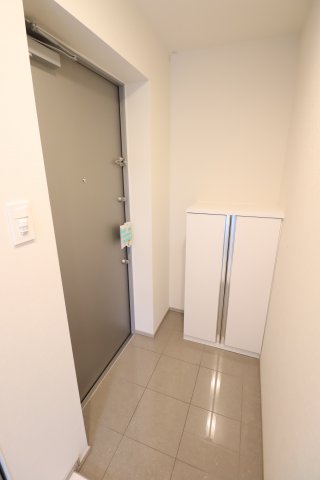 GENOVIA椎名町0403号室 玄関